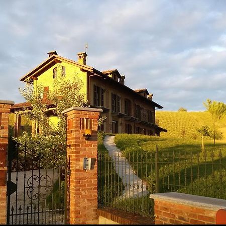Вілла Azienda Agricola Cascina Margherita San Damiano d'Asti Екстер'єр фото